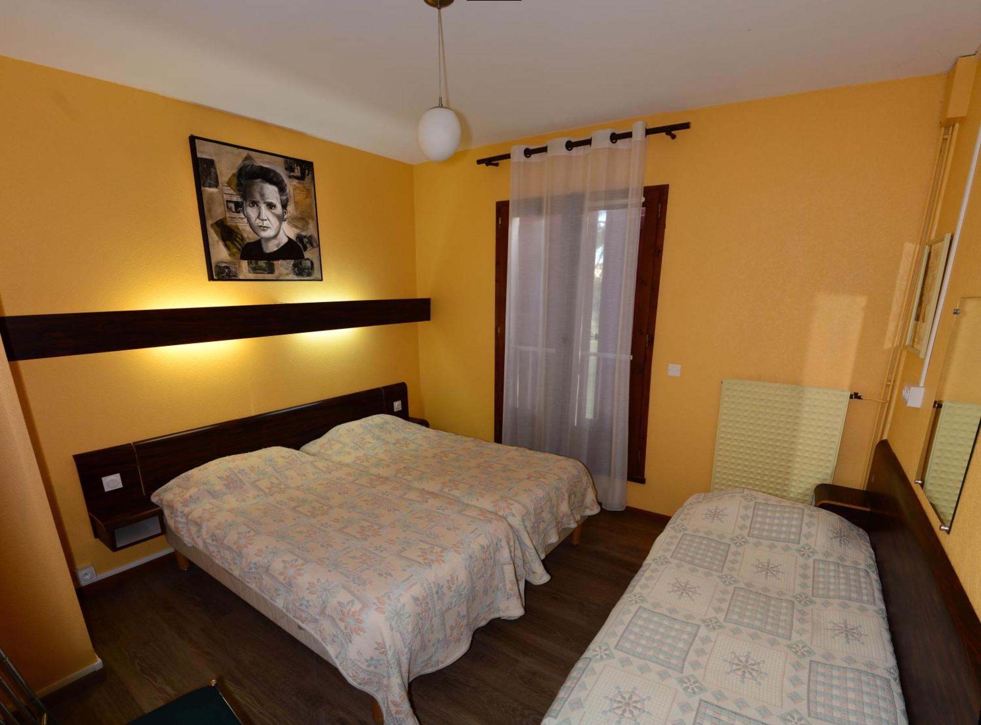 Friendly Auberge Колом'є Номер фото